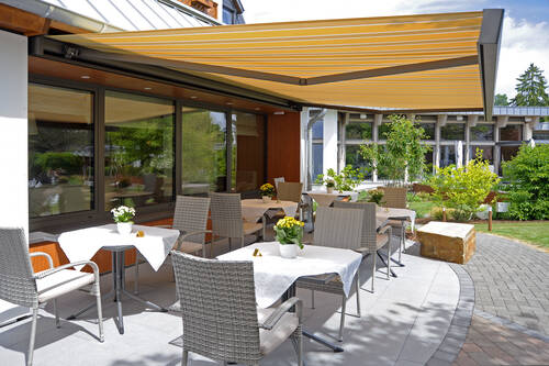 Gartenterrasse im VitalQuell Wellnessbereich