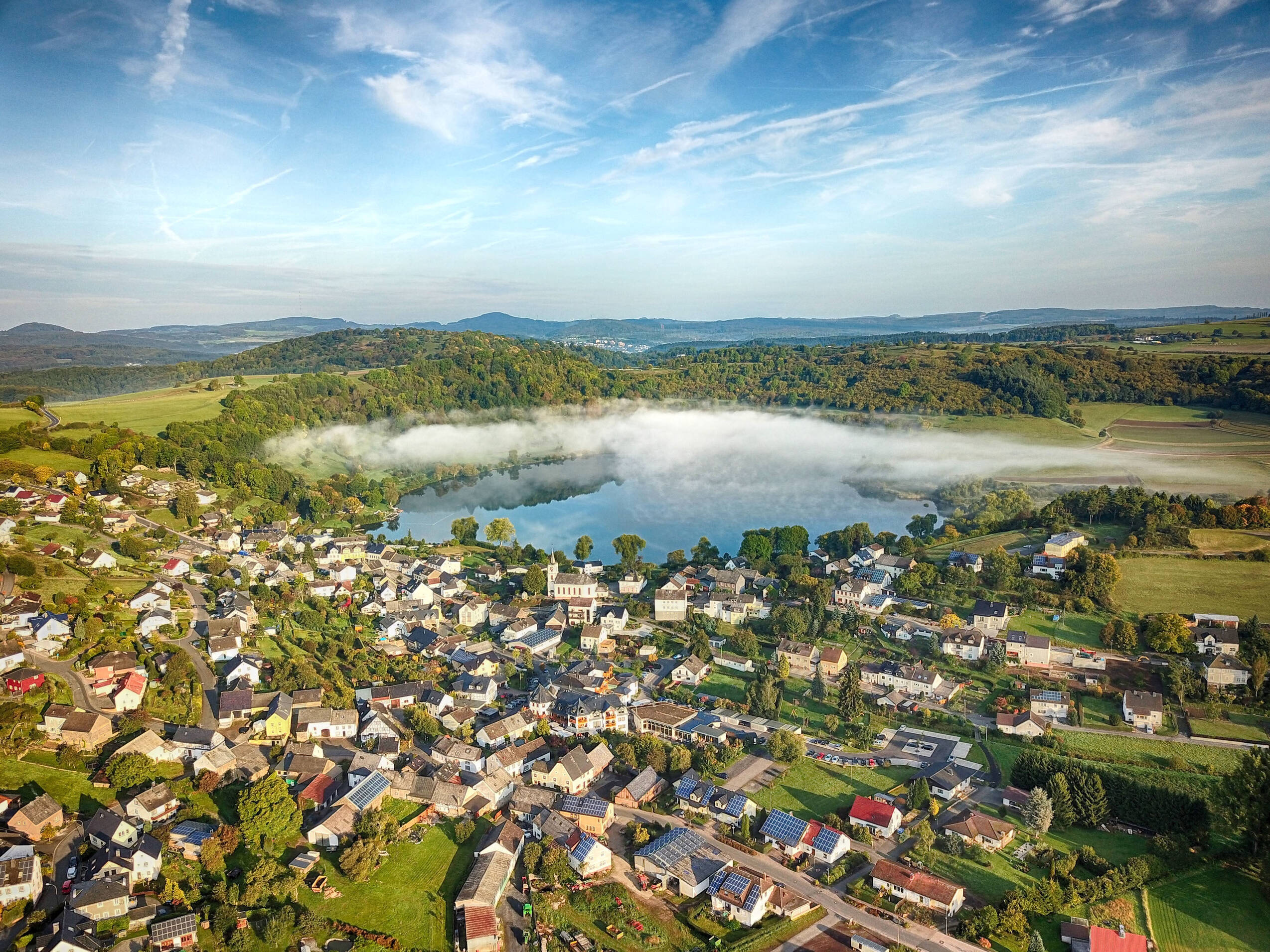 Aktivurlaub mit Wander- und Radtour Möglichkeiten durch die Vulkaneifel mit Michels Wohlfühlhotel in Schalkenmehren